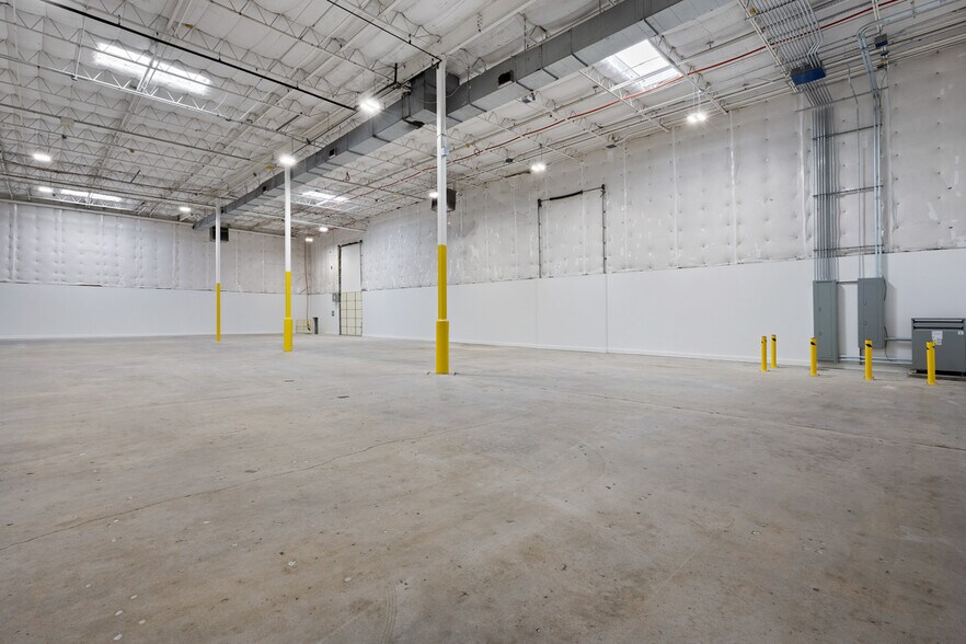 More Photos Of 2600 McHale Ct, Austin Unknown For Lease