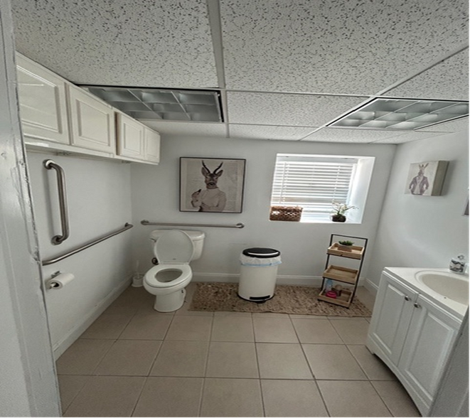 More Photos Of 829 Midland Ave, Yonkers Storefront Retail Residential For Sale