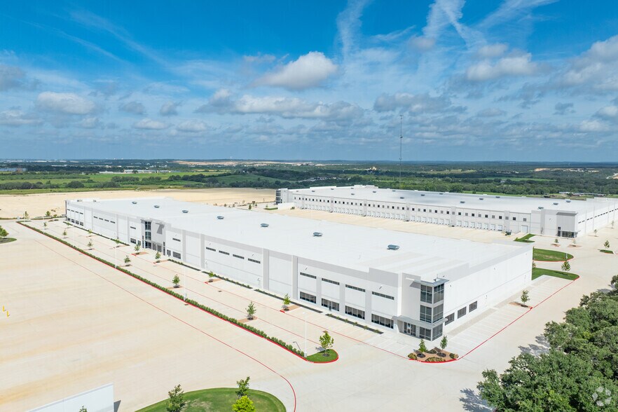 More Photos Of 22867 IH-35, Schertz Industrial For Lease