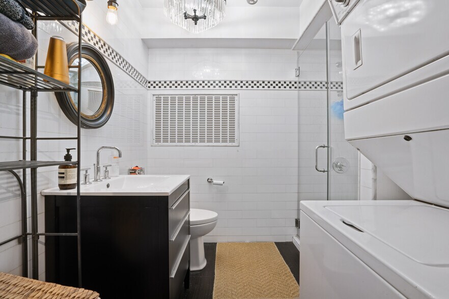 More Photos Of 852 10th Ave, New York Storefront Retail Residential For Sale