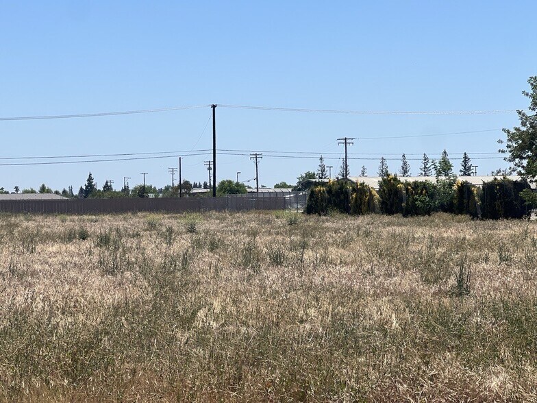 More Photos Of 301 Kiernan Ave, Modesto Land For Sale