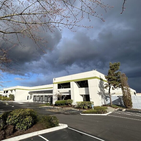 Primary Photo Of 510-550 Andover Park W, Tukwila Warehouse For Lease