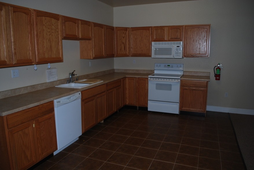 More Photos Of 1771 Grogan Ave, Merced Warehouse For Sale