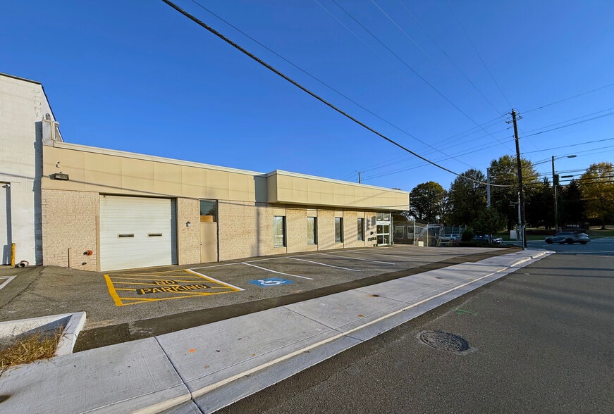 More Photos Of 10401 Tucker St, Beltsville Warehouse For Sale