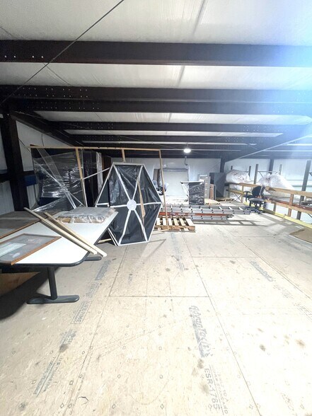 More Photos Of 2443 St Johns Bluff Rd S, Jacksonville Service For Sale