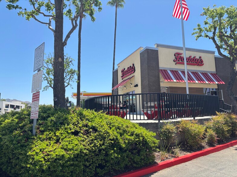 More Photos Of 1832 E Alosta Ave, Glendora Unknown For Lease