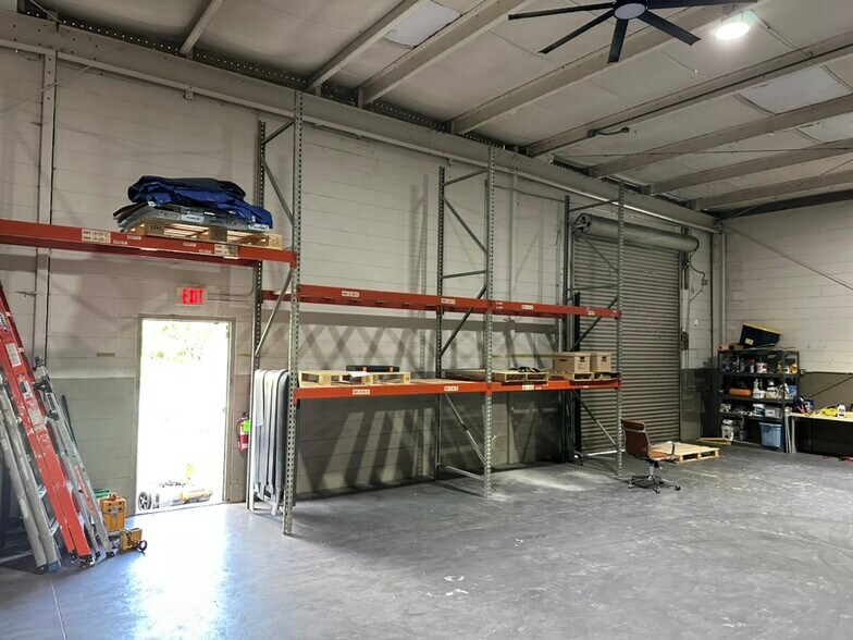 More Photos Of 460 N Sr-434 Hwy, Altamonte Springs Freestanding For Lease