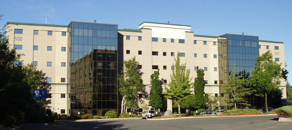 More Photos Of 500 W Cummings Park, Woburn Office For Lease