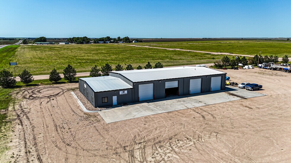 More Photos Of 36154 Enterprise, Trenton Light Manufacturing For Sale