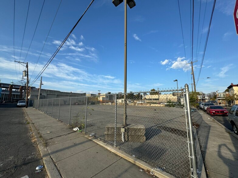 More Photos Of 5231 Frankford Ave, Philadelphia Land For Lease