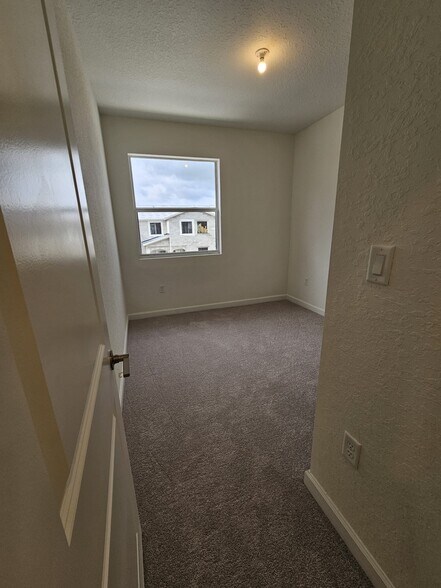 More Photos Of 1148 SE 2nd St, Homestead Apartments For Sale