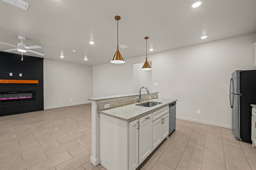 More Photos Of 7030-7036 41st st, Lubbock Apartments For Sale