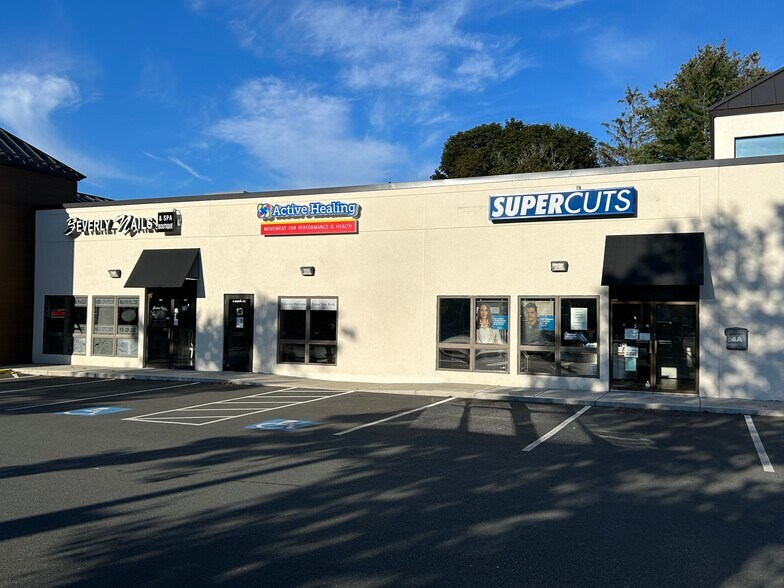 More Photos Of 2-6 Enon St, Beverly General Retail For Lease