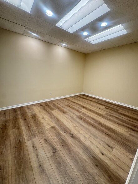 More Photos Of 1101 Dove St, Newport Beach Office For Lease