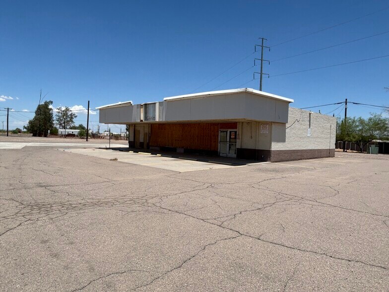 More Photos Of 612 W Frontier St, Eloy Convenience Store For Lease