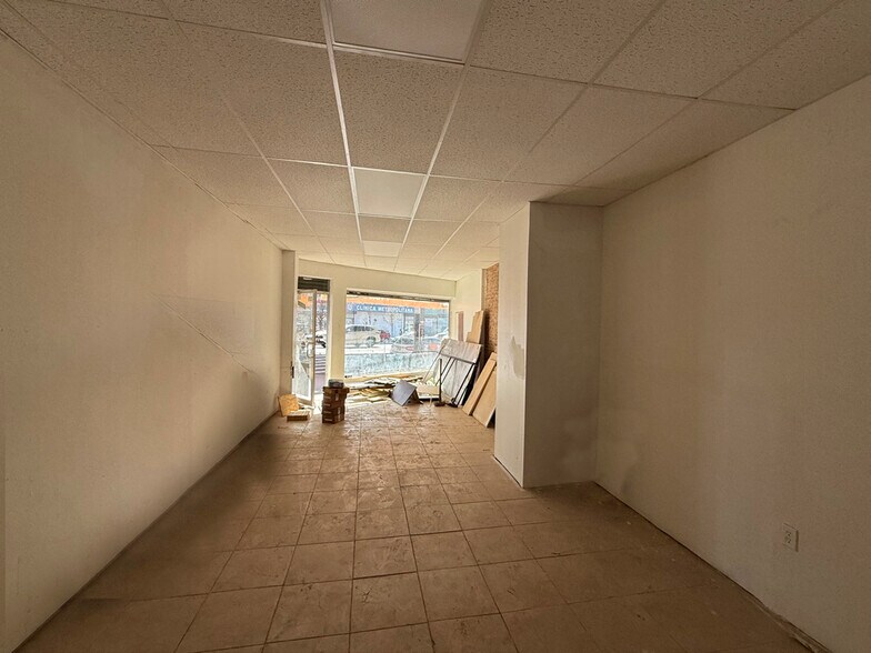 More Photos Of 3852 10th Ave, New York Apartments For Lease