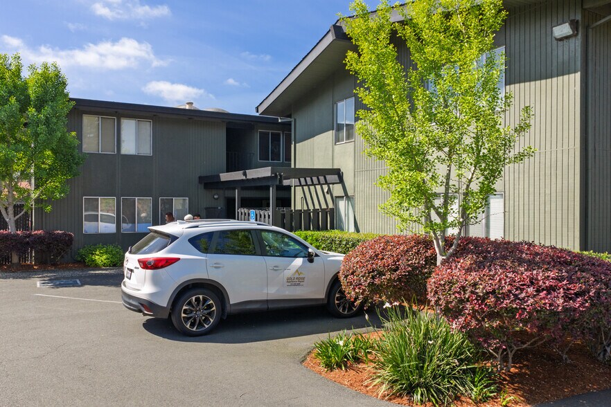 More Photos Of 3000 Cleveland Ave, Santa Rosa Office For Sale