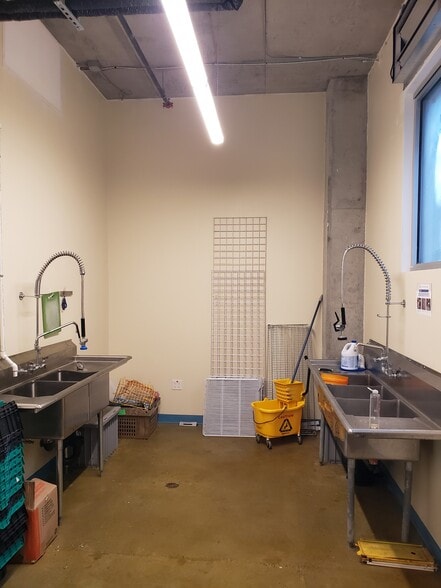 More Photos Of 5444 Delridge Way SW, Seattle Apartments For Lease
