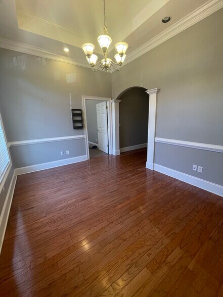 More Photos Of 327 Dahlonega Rd, Cumming Medical For Lease