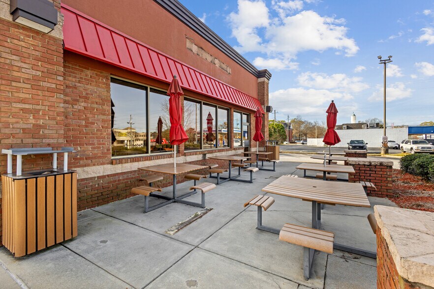 More Photos Of 273 Keys Ferry St, McDonough Fast Food For Sale