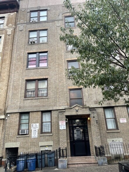 More Photos Of 1219 Elder Ave, Bronx Apartments For Sale