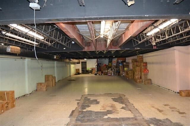 More Photos Of 413 Convent Ave, Laredo Storefront Retail Office For Sale