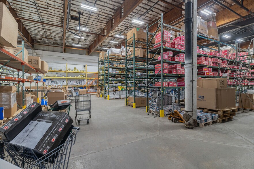 More Photos Of 60 Kendrick St, Needham Warehouse For Lease