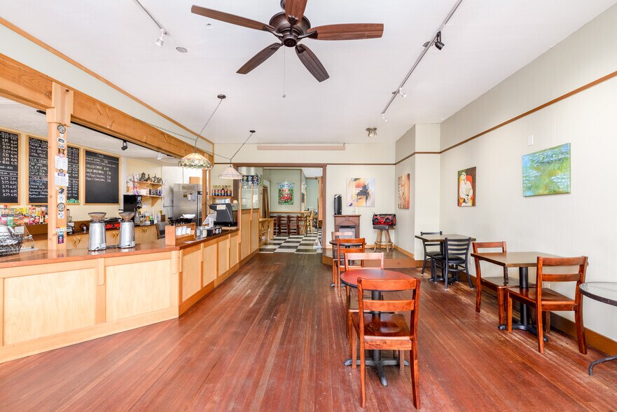 More Photos Of 128 W 1st St, Port Angeles General Retail For Sale