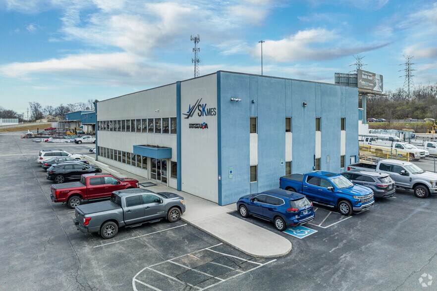 More Photos Of 3600 Papermill Dr, Knoxville Manufacturing For Lease