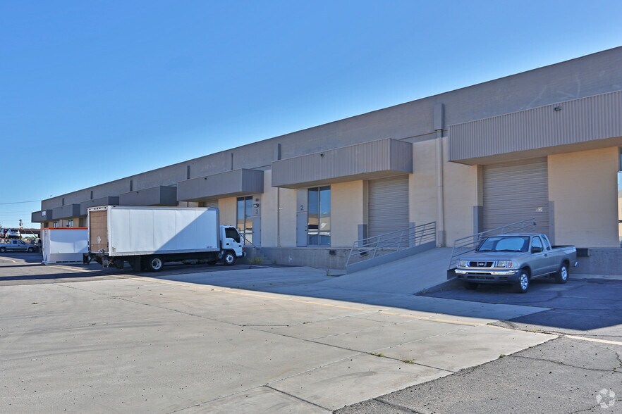 More Photos Of 3550 W Clarendon Ave, Phoenix Warehouse For Lease