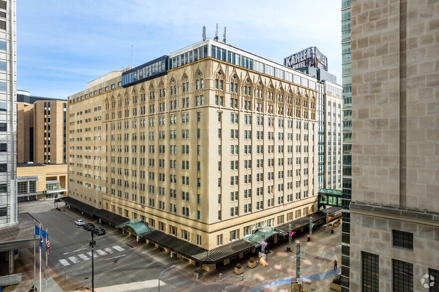 More Photos Of 20 SW Second Ave, Rochester Hotel For Lease