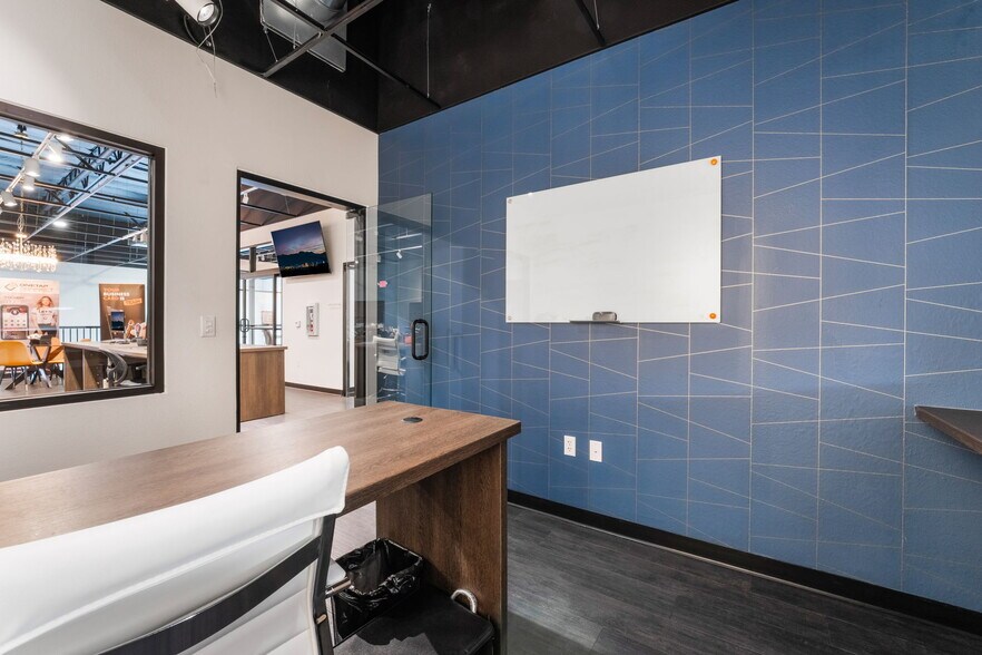 More Photos Of 2950 E Sunset Rd, Las Vegas Showroom For Sale