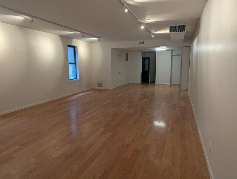 More Photos Of 289 Seventh Ave, New York Medical For Lease
