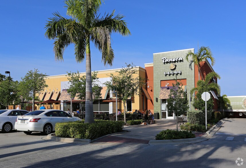 More Photos Of 2089 Indian River Blvd, Vero Beach Unknown For Lease