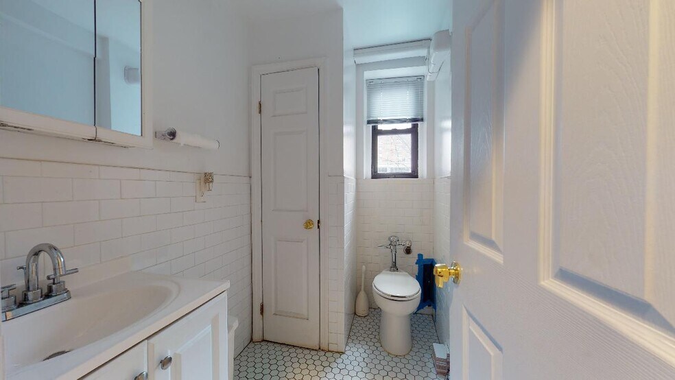 More Photos Of 98120 Queens Blvd, Rego Park Apartments For Sale