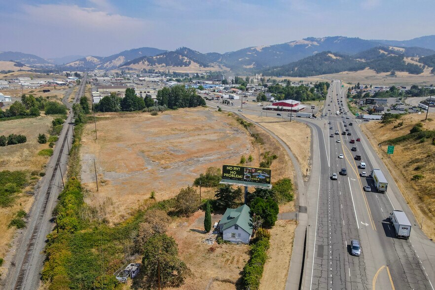 More Photos Of 4553 Old Hwy 99 South, Roseburg Land For Sale
