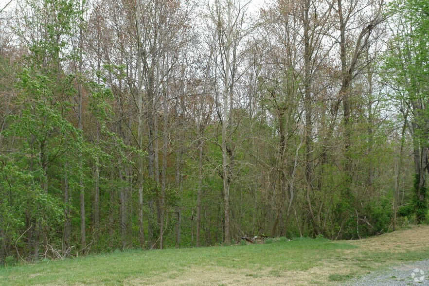 More Photos Of Louisville Hwy @ Bethel Rd, Goodlettsville Land For Sale