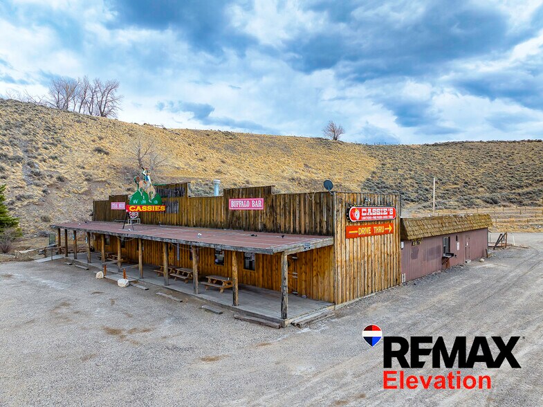 More Photos Of 214 Yellowstone Ave, Cody Bar For Sale