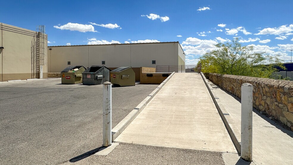 More Photos Of 12305 Mercantile Ave, El Paso Warehouse For Lease