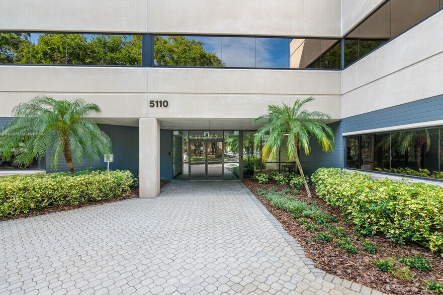More Photos Of 5110 Eisenhower Blvd, Tampa Office For Lease