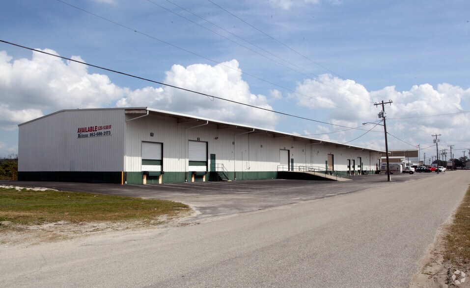 Primary Photo Of 2610 Mine and Mill Rd, Lakeland Warehouse For Lease