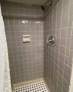 More Photos Of 2002 S Dort Hwy, Flint Hotel For Sale