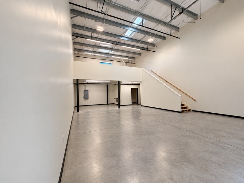 More Photos Of 1061 Memorial Dr SE, Atlanta Specialty For Sale
