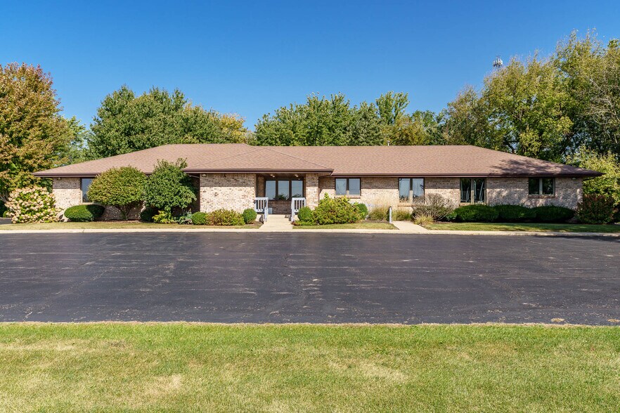 Primary Photo Of 7550 Rote Rd, Rockford Medical For Sale