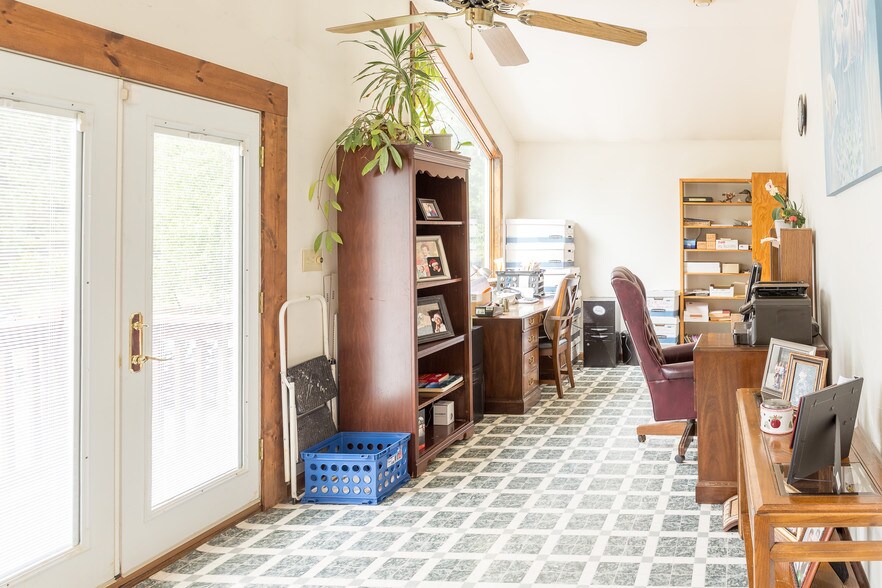 More Photos Of 2475 Mt. Torrey Rd, Lyndhurst Convenience Store For Sale