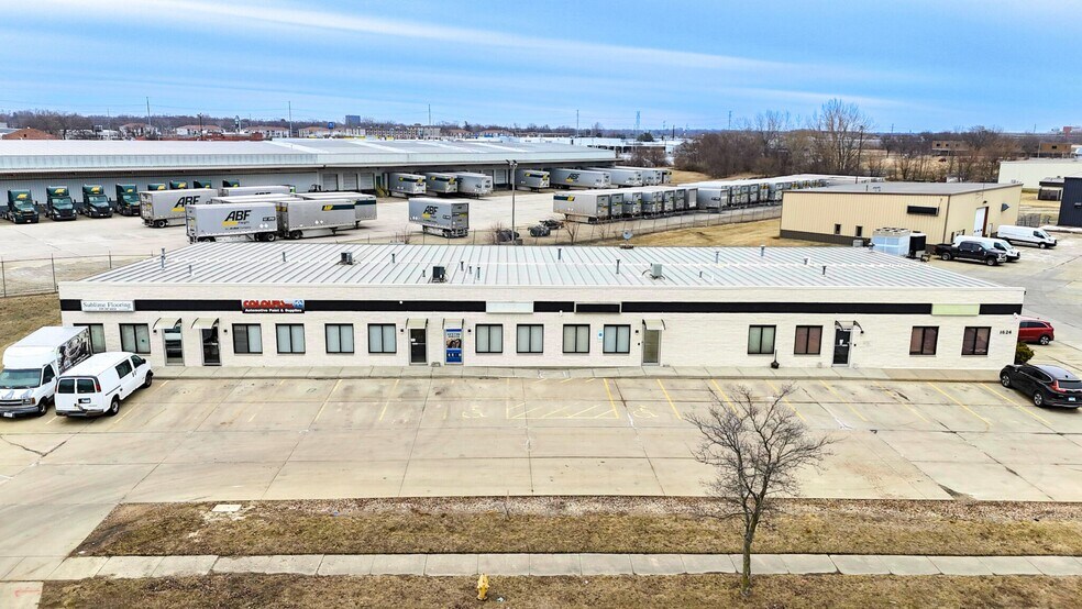 More Photos Of , Bloomington Unknown For Sale