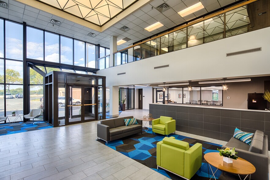 More Photos Of 7801 E Bush Lake Rd, Bloomington Office For Lease