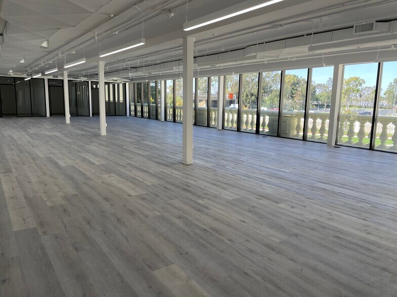 More Photos Of 3150 Bear St, Costa Mesa Schools For Sale