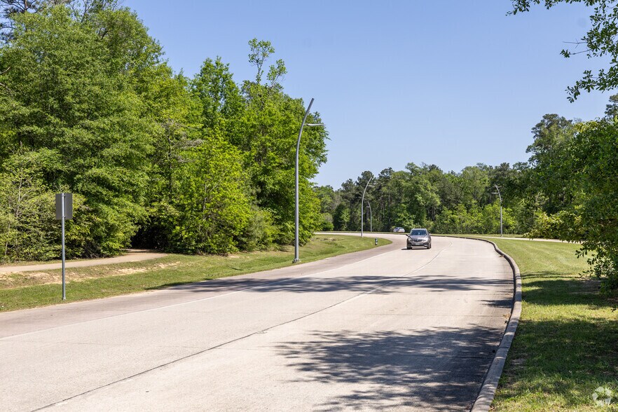 More Photos Of 0 Deison Park Dr, Conroe Land For Sale