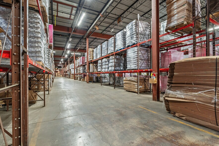 More Photos Of 232 Division St, Kingston Warehouse For Lease